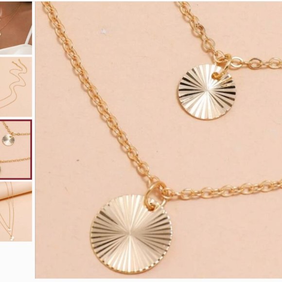 Double Layer Ribbed Pendant Necklace - Picture 4 of 4